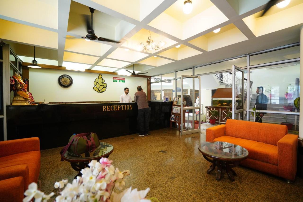 Hotel Gaurab Dehradun Exterior foto